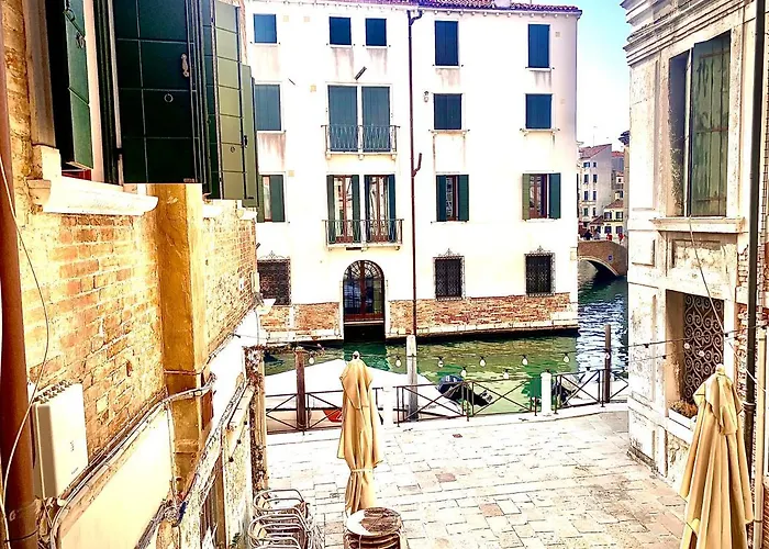 Venice Paradise 1